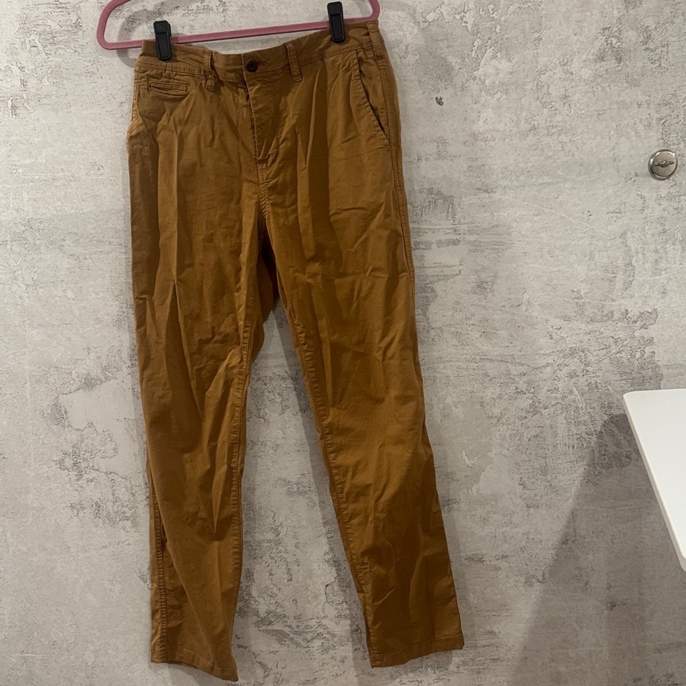 American Eagle Next Level Flex Relaxed Straight Pants 30x34 Camel Brown